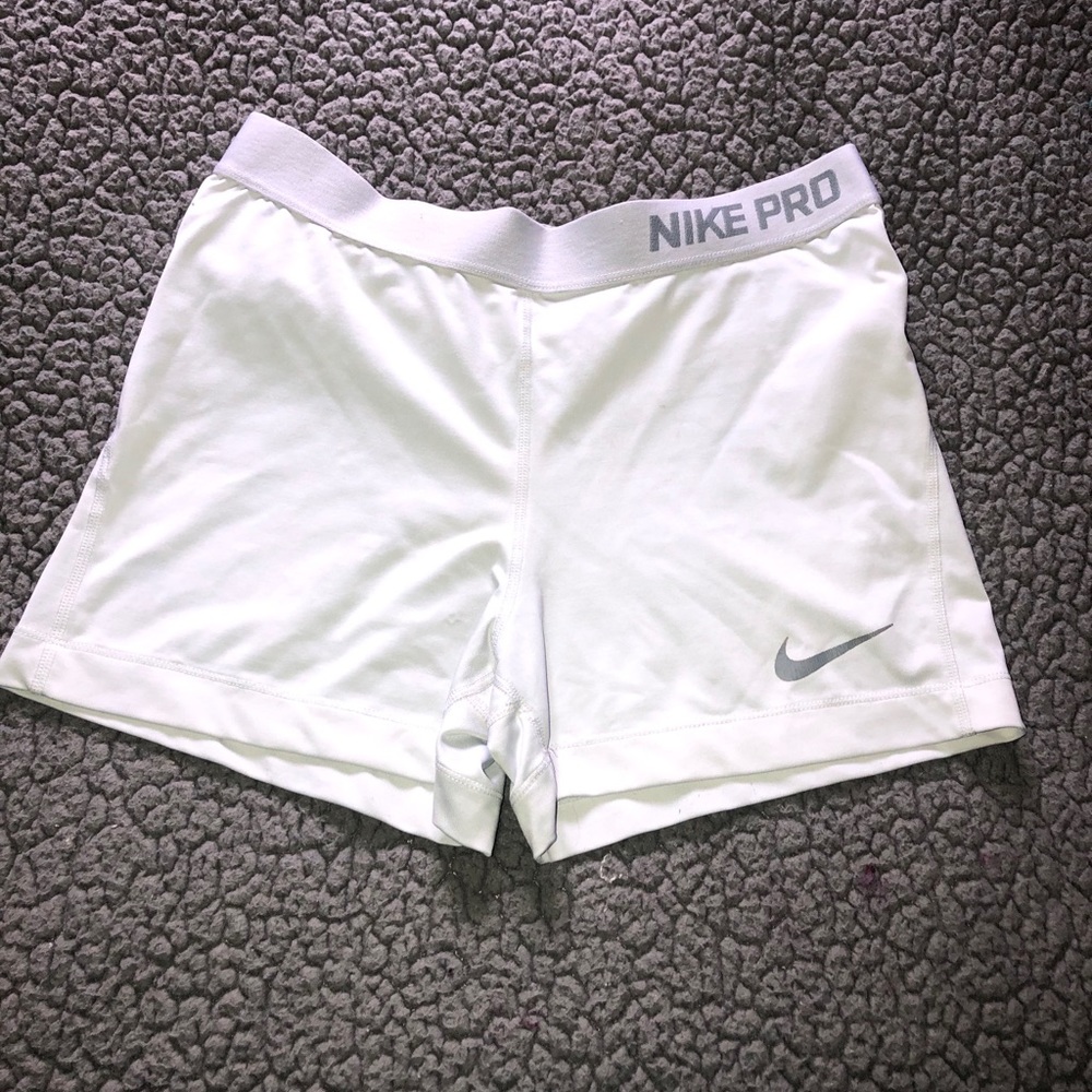 White Nike Shorts/Spandex Size L